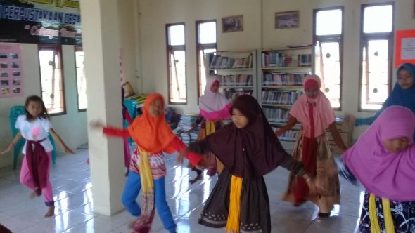 Perpustakaan Desa Dasun Jadi Pusat Berlatih Warga